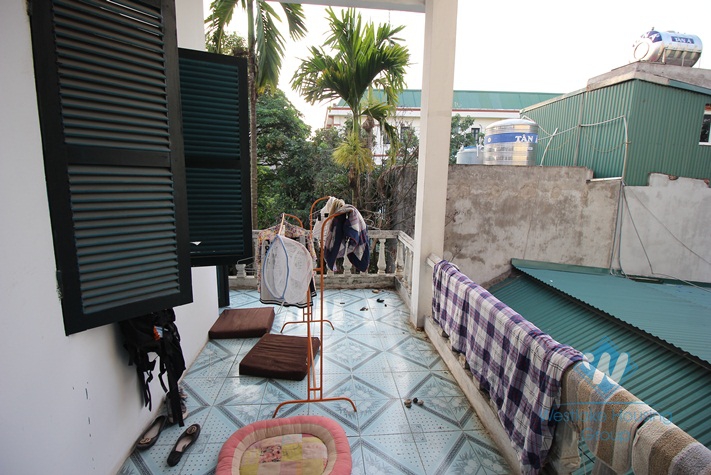 Vietnamese style house with nice garden for rent in Tay Ho area